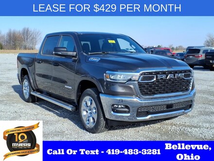 2026 Ram 1500 BIG HORN CREW CAB 4X4 5'7 BOX Pickup