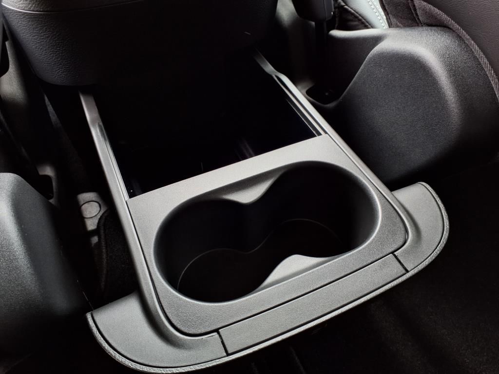 2025 Chrysler Pacifica Select - Photo 8