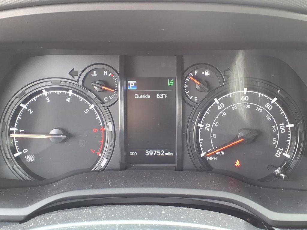 2021 Toyota 4Runner SR5 - Photo 33