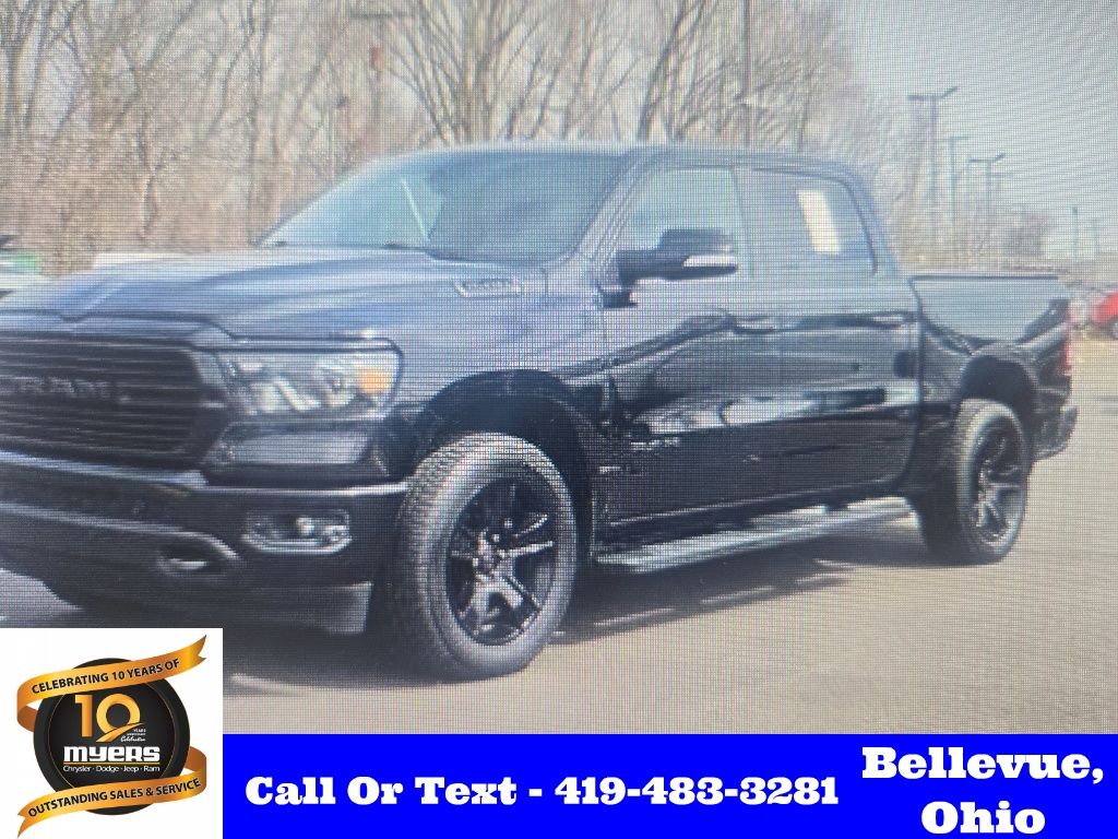 2020 RAM 1500 Big Horn/Lone Star 4x4 Crew Cab 5'7's photo
