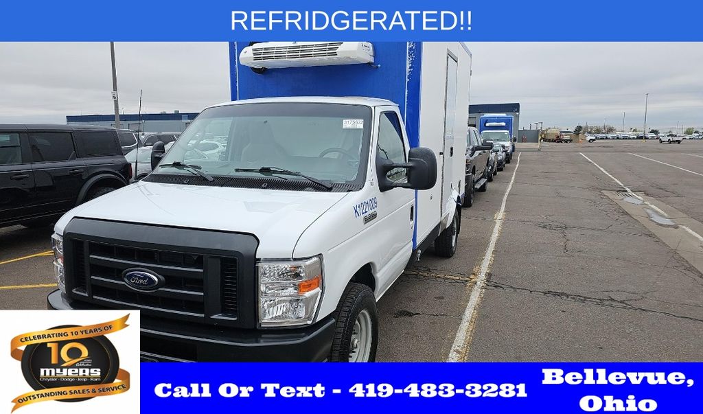 2023 Ford E-Series SRW E-350 Super Duty 138 in WB's photo