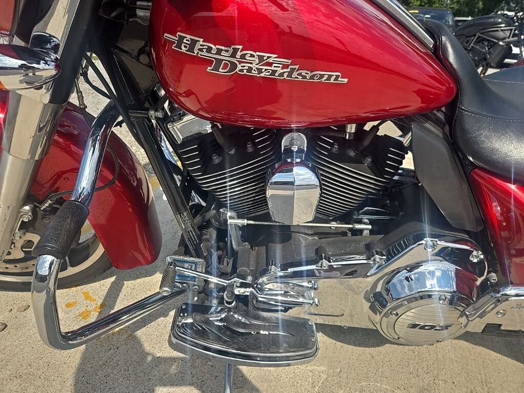 Used 2013 Harley-Davidson Street Glide Street Glide Motorcycle
