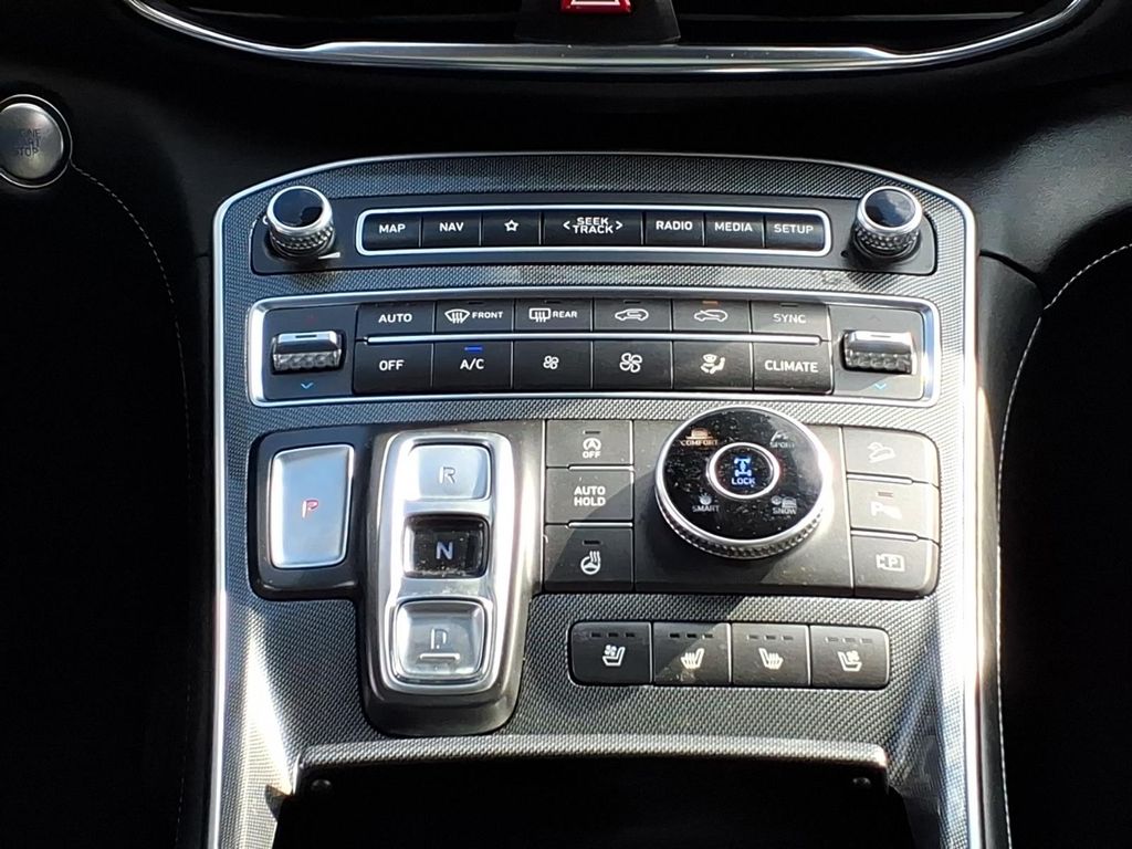 2023 Hyundai Santa Fe Limited - Photo 9
