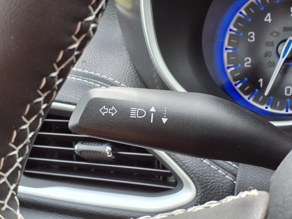 2025 Chrysler Pacifica Select - Photo 18