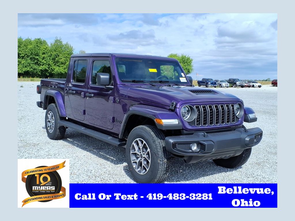 2026 Jeep Gladiator Sport S Auto's photo