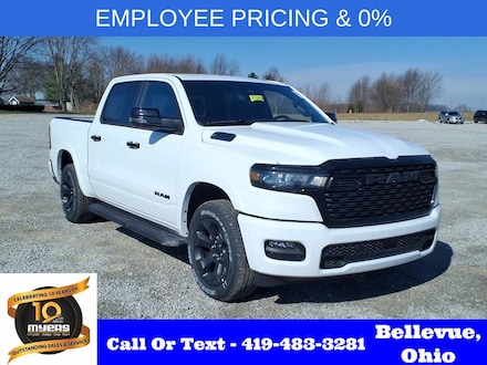 2026 Ram 1500 BIG HORN CREW CAB 4X4 5'7 BOX Pickup