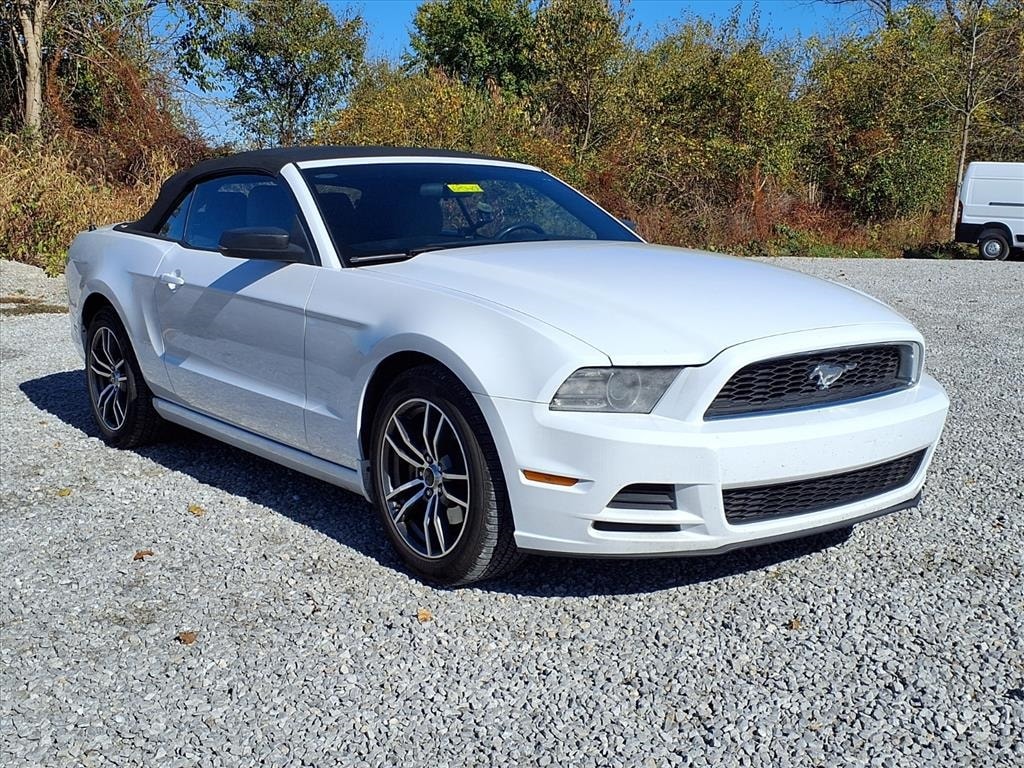 Used 2014 Ford Mustang V6 with VIN 1ZVBP8EM5E5275689 for sale in Bellevue, OH
