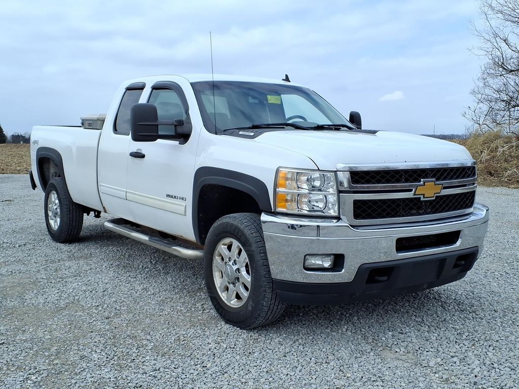 Used 2013 Chevrolet Silverado 2500HD LT with VIN 1GC2KXCG7DZ129066 for sale in Bellevue, OH