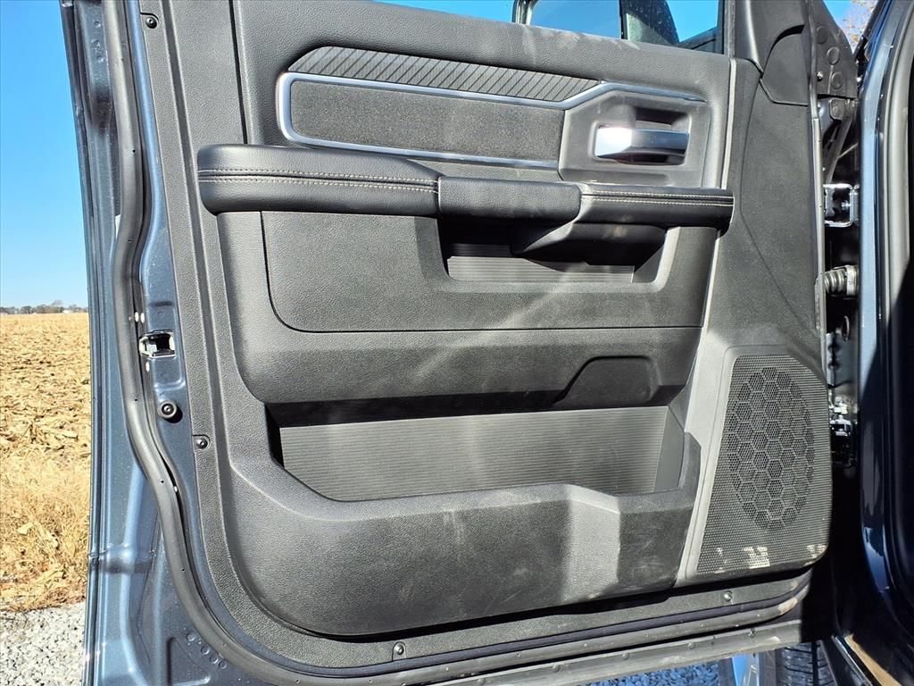 2026 RAM 2500 Big Horn - Photo 23