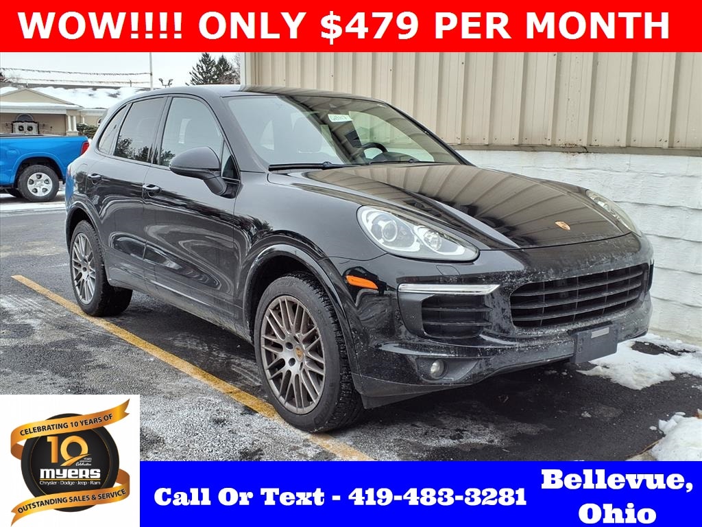 2017 Porsche Cayenne Platinum Edition's photo