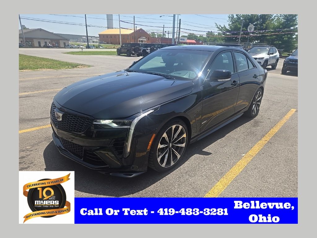 2023 Cadillac CT4 V-Series Blackwing's photo