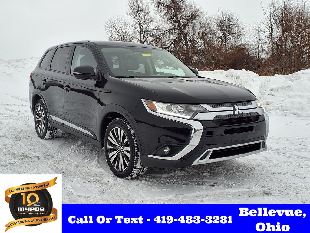 2019 Mitsubishi Outlander SE