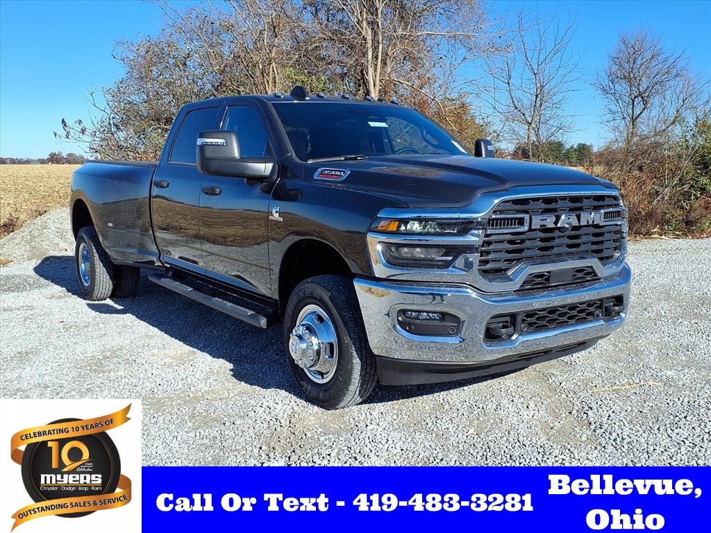 2026 RAM Ram 3500 Pickup Tradesman's photo