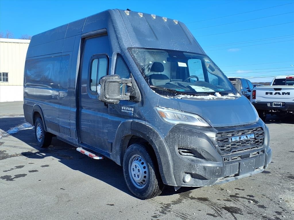 Used 2024 RAM ProMaster EV Delivery Van Base with VIN 3C6MRWAZ7RE131476 for sale in Bellevue, OH