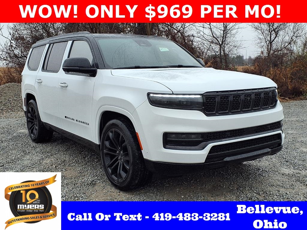 2023 Jeep Grand Wagoneer Series II's photo