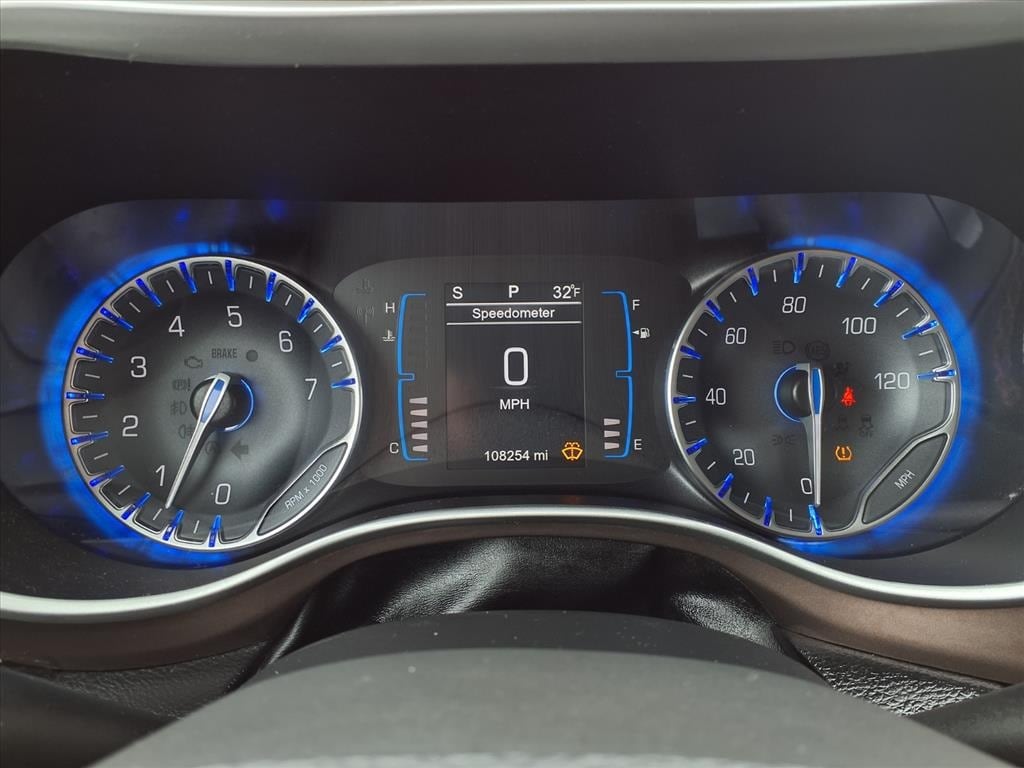 Used 2017 Chrysler Pacifica Touring-L Van