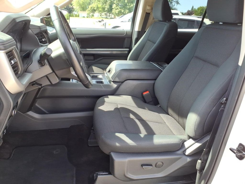 Used 2023 Ford Expedition XL SUV