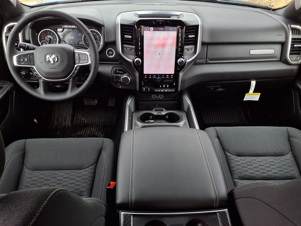 New 2026 Ram 1500 BIG HORN CREW CAB 4X4 5'7 BOX Pickup