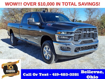 2026 Ram 2500 BIG HORN CREW CAB 4X4 8' BOX Pickup