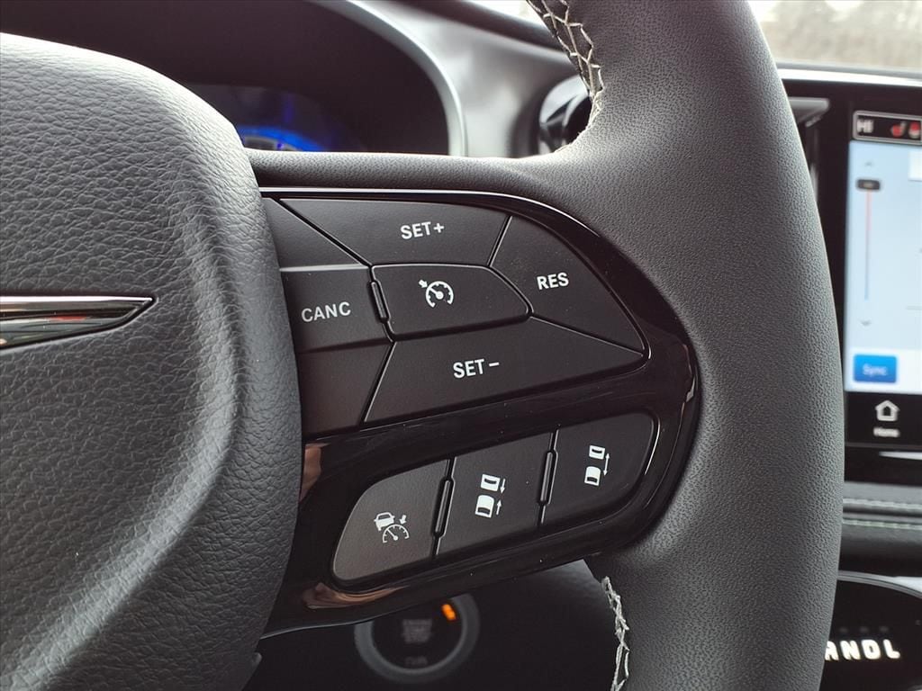 2026 Chrysler Pacifica Select - Photo 19