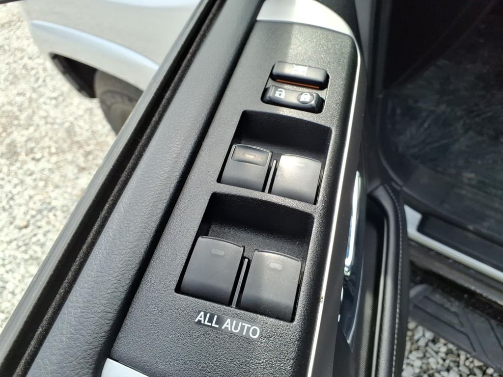 2021 Toyota 4Runner SR5 - Photo 23