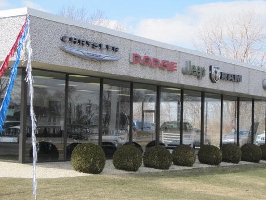 Myers Chrysler Dodge Jeep Ram Dealership.20170227.JPG