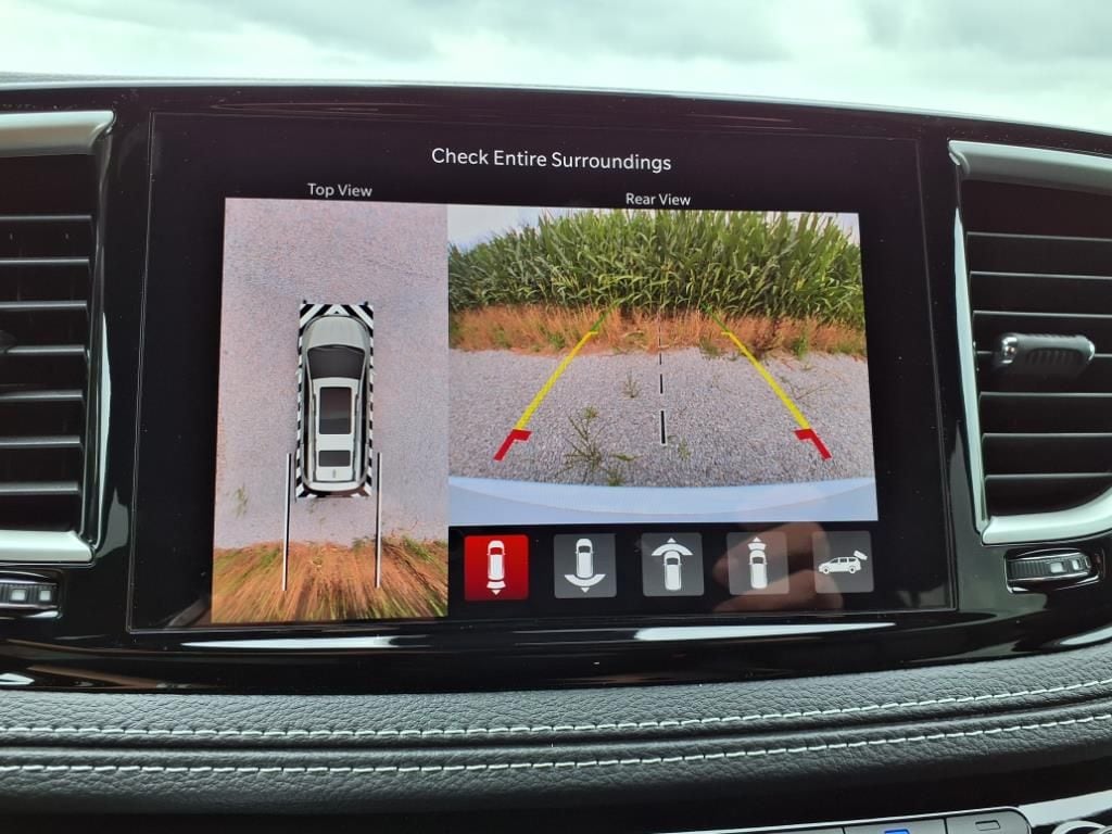 2025 Chrysler Pacifica Select - Photo 11