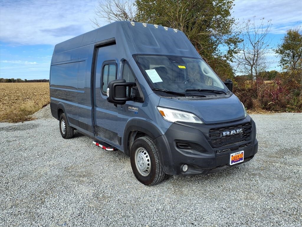 Used 2024 RAM ProMaster Cargo Van Base with VIN 3C6MRWAZ7RE131722 for sale in Bellevue, OH