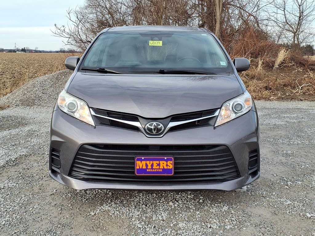 Used 2020 Toyota Sienna LE Van