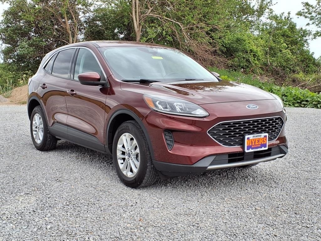 Used 2021 Ford Escape SE with VIN 1FMCU9G61MUA42641 for sale in Bellevue, OH