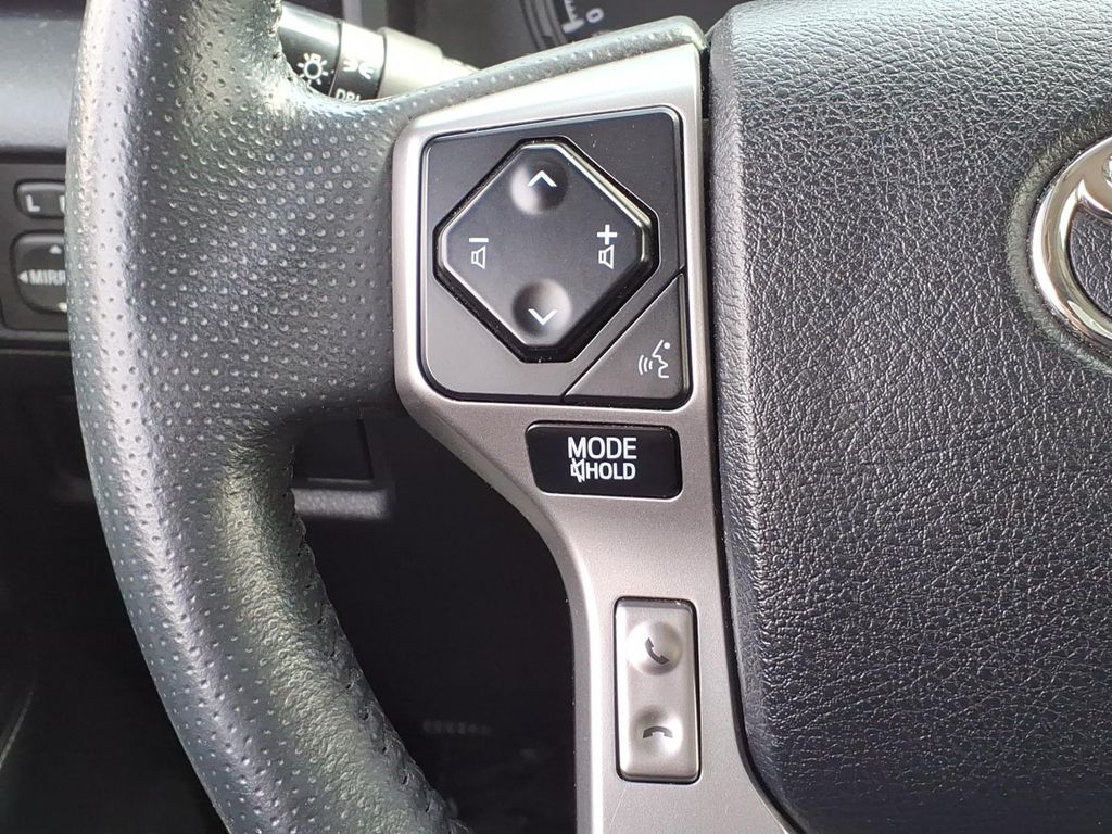 2021 Toyota 4Runner SR5 - Photo 28