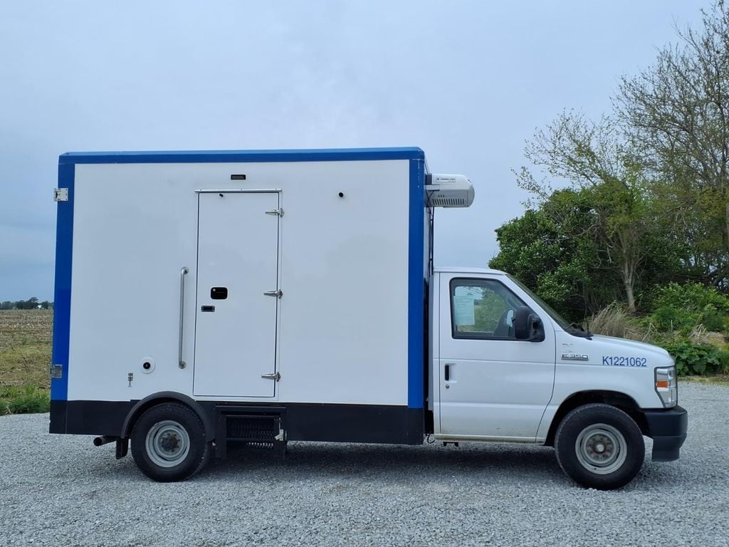 Used 2023 Ford E-350 Cutaway Base Truck