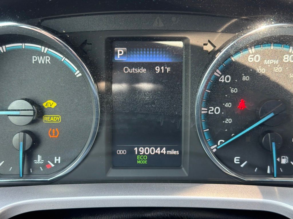 Used 2017 Toyota RAV4 Limited with VIN JTMDJREV9HD069295 for sale in Bellevue, OH
