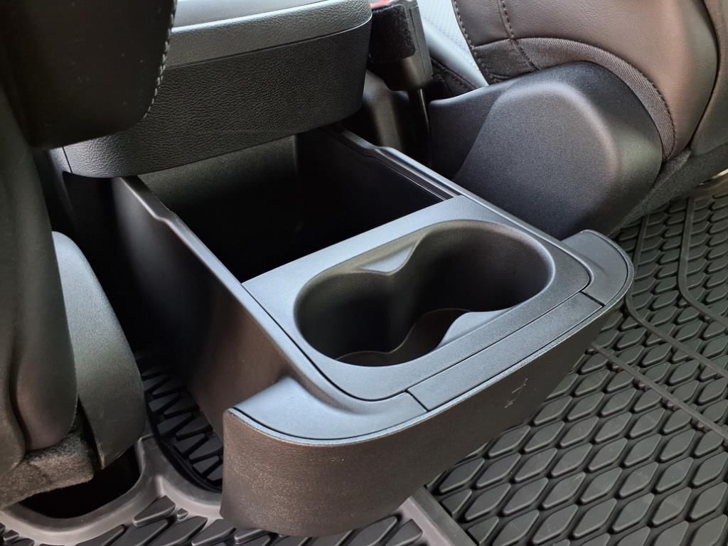 2025 Chrysler Pacifica Select - Photo 18