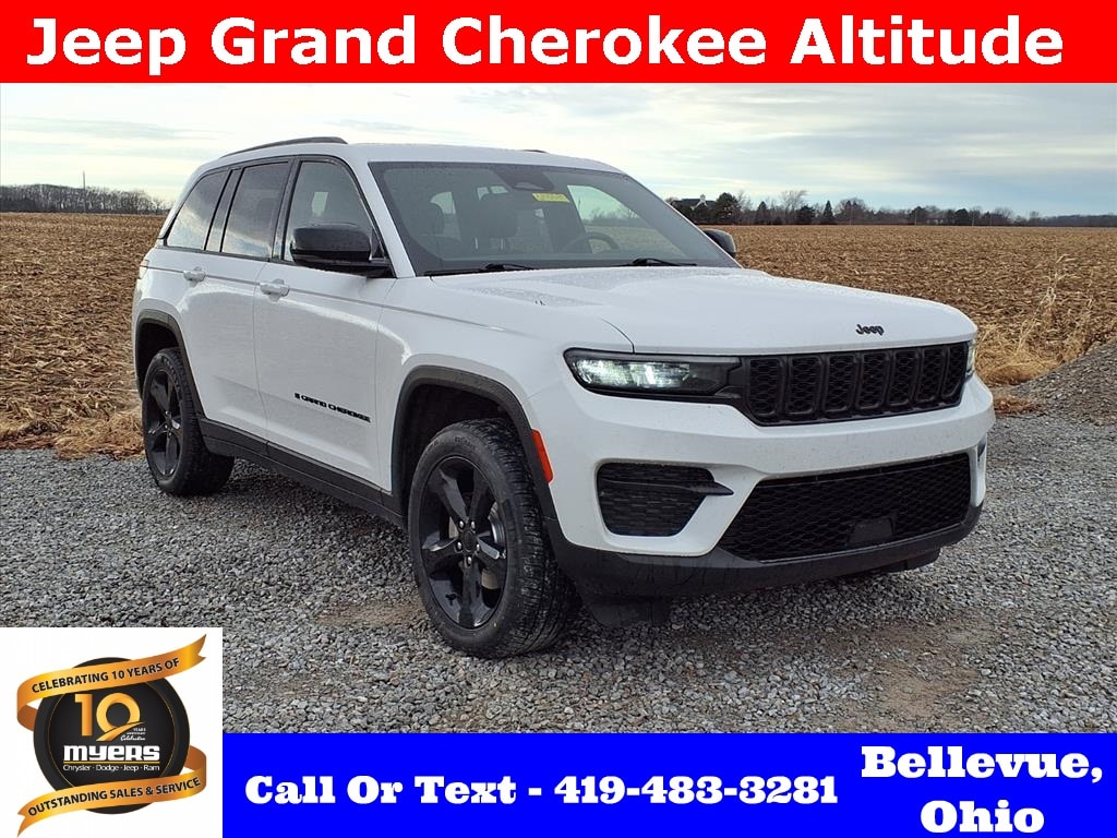 2023 Jeep Grand Cherokee Altitude's photo