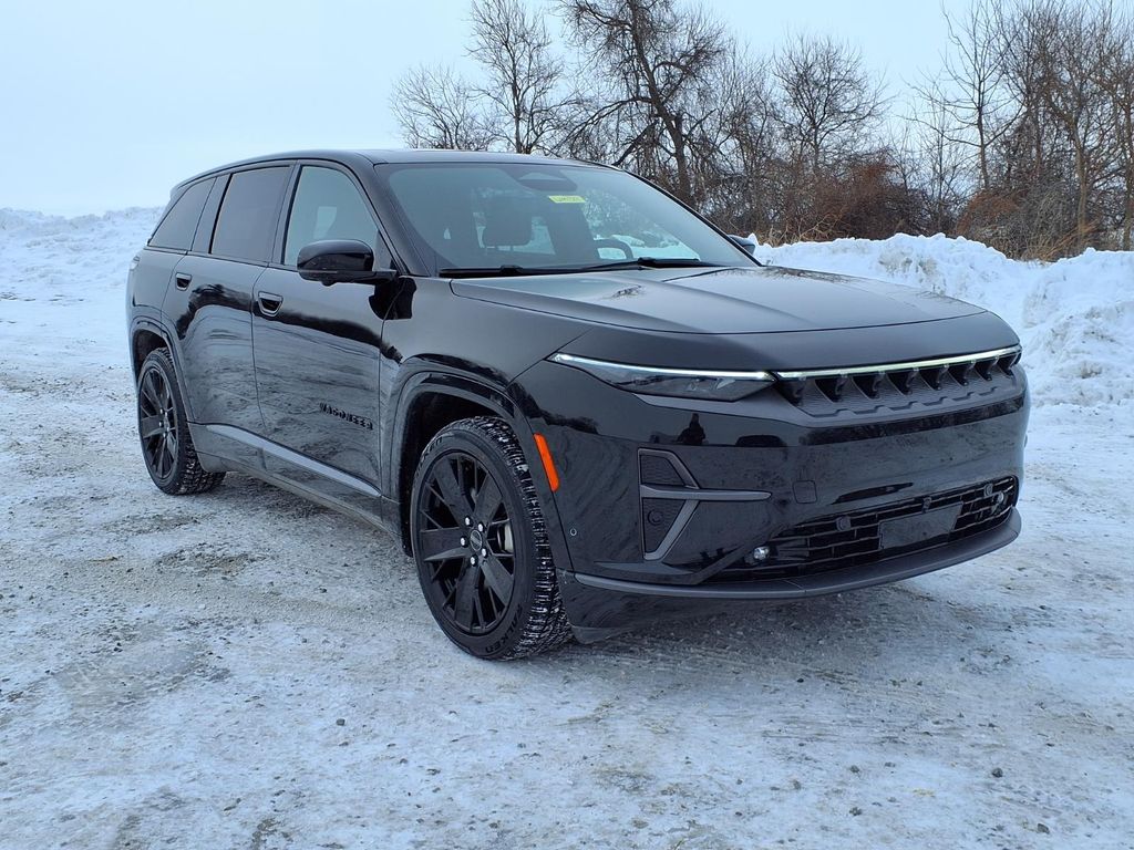 Used 2024 Jeep Wagoneer S Launch Edition with VIN 3C4RJNAK9RT177311 for sale in Bellevue, OH