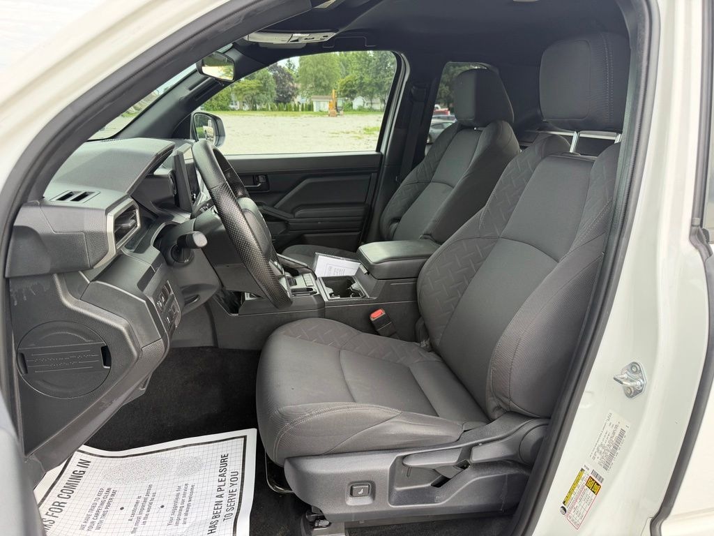 Used 2025 Toyota Tacoma SR Truck XtraCab