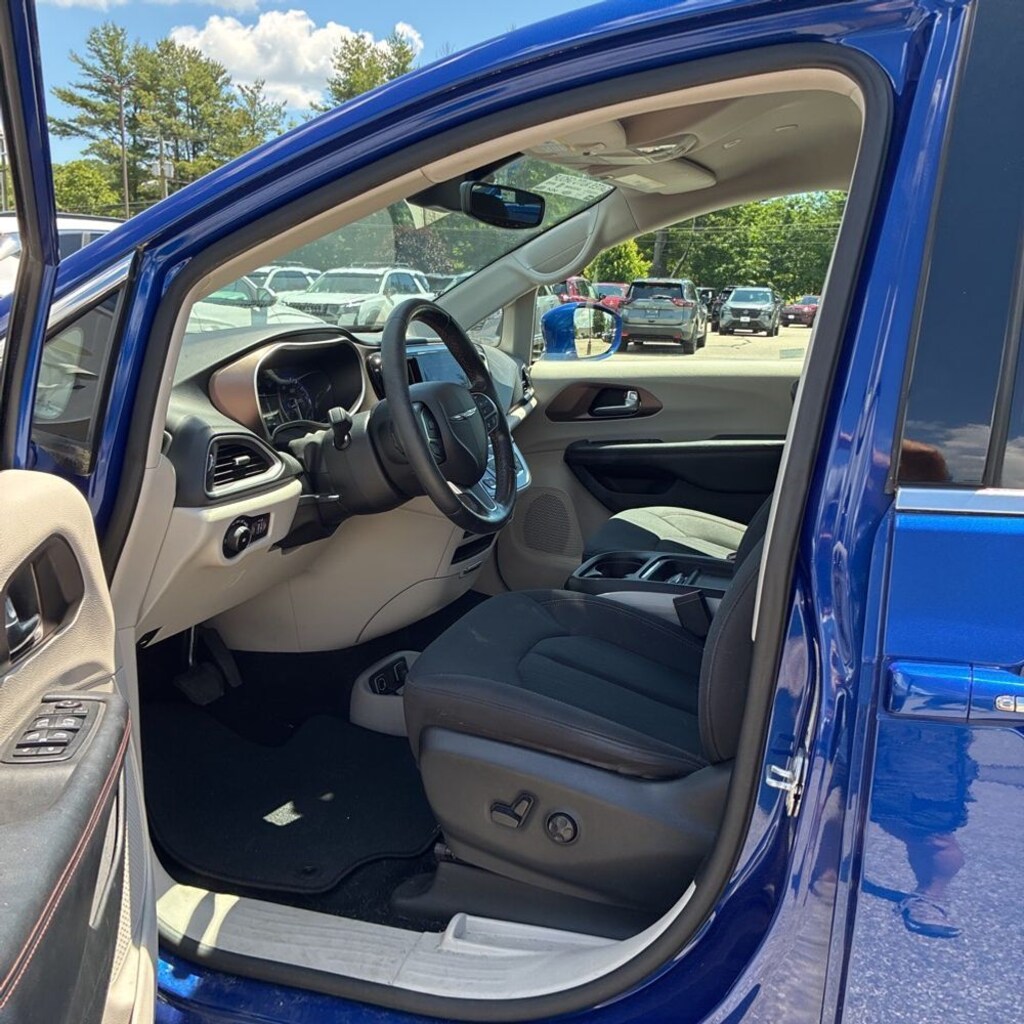 Used 2019 Chrysler Pacifica Touring Plus Van Passenger Van