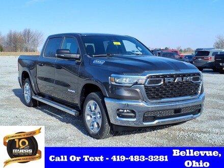 2026 Ram 1500 BIG HORN CREW CAB 4X4 5'7 BOX Pickup