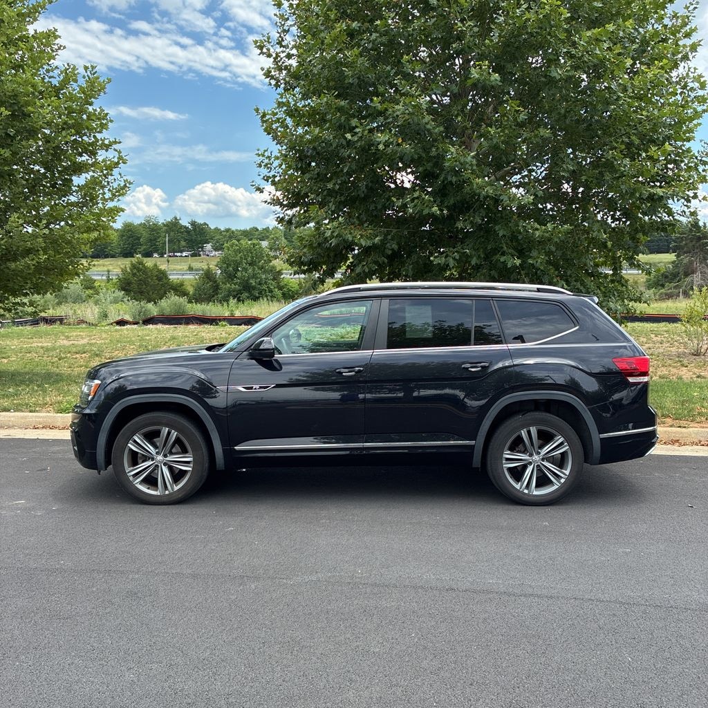 Used 2019 Volkswagen Atlas 3.6L V6 SE w/Technology R-Line 4MOTION SUV
