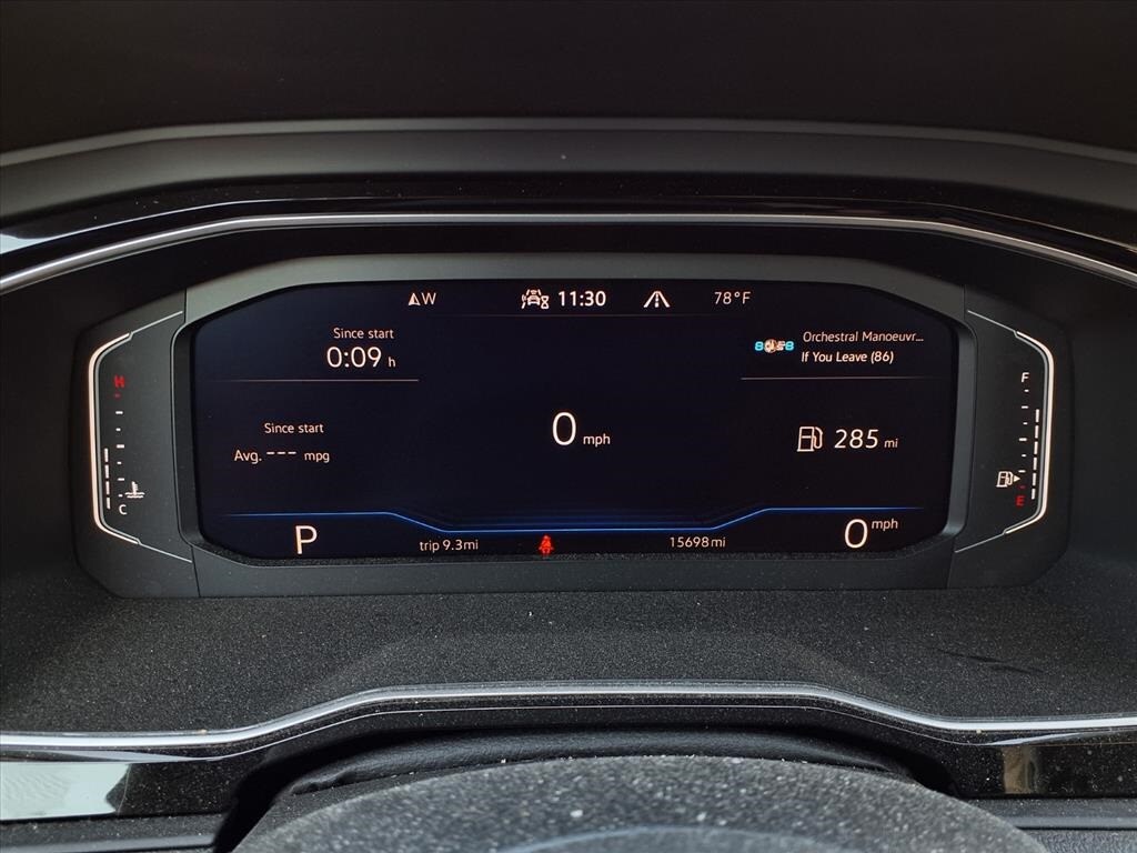 2024 Volkswagen Jetta 1.5T SEL photo 4