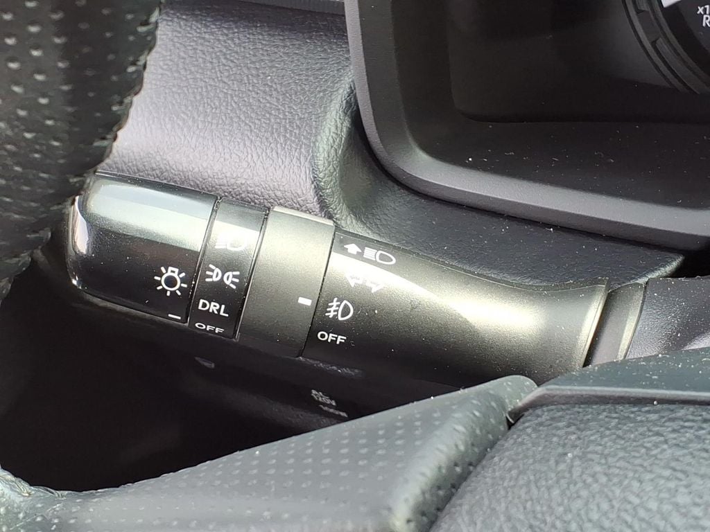 2021 Toyota 4Runner SR5 - Photo 31