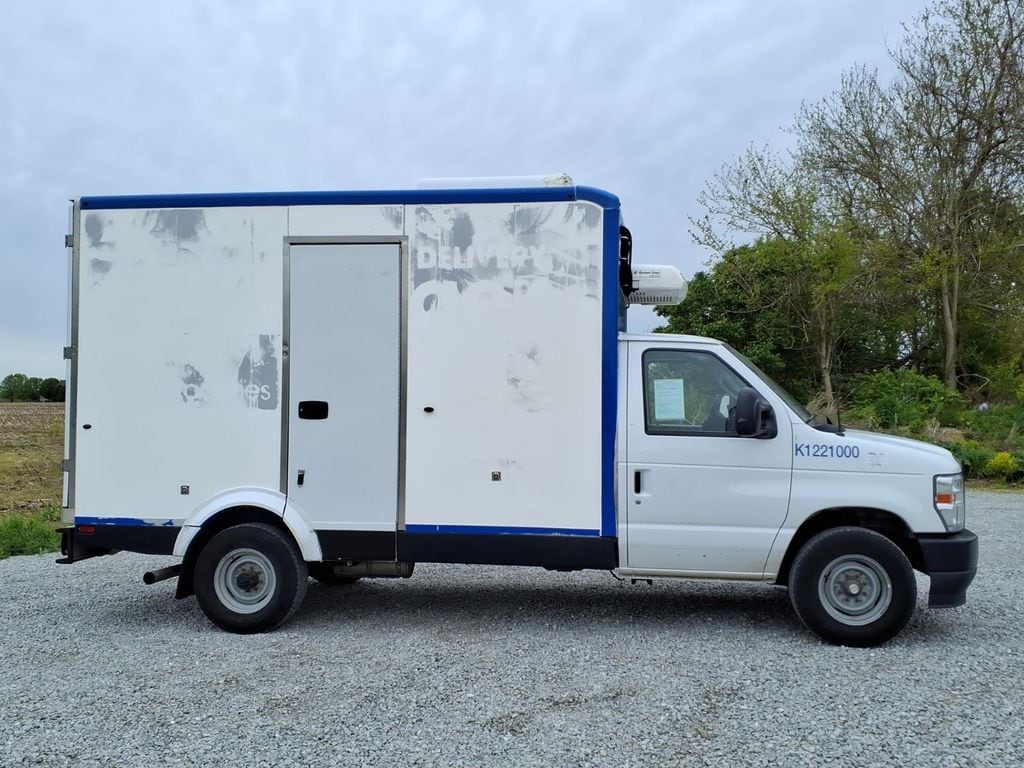 Used 2024 Ford E-350 Cutaway Base Truck