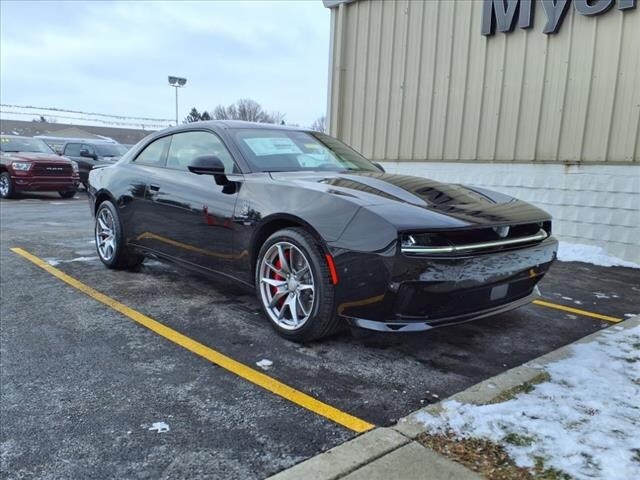 2025 Dodge Charger R/T Scat Pack photo 2