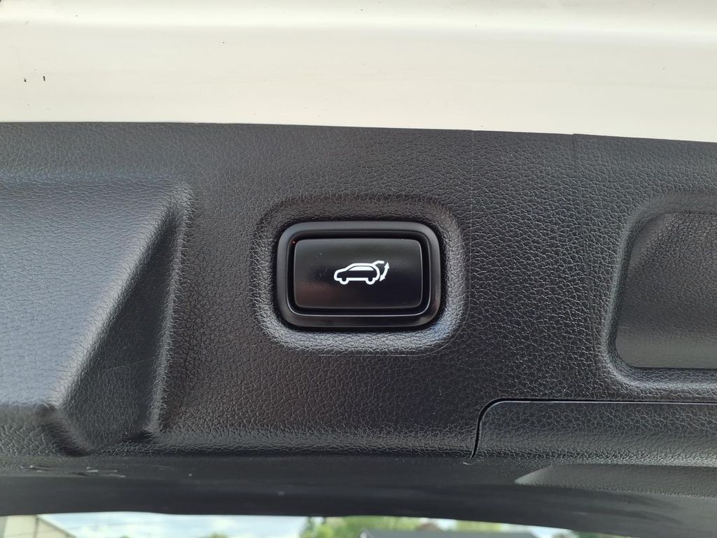 2023 Hyundai Santa Fe Limited - Photo 25