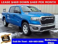 2026 Ram 1500 BIG HORN CREW CAB 4X4 5'7 BOX Pickup