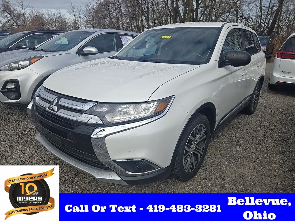2016 Mitsubishi Outlander ES