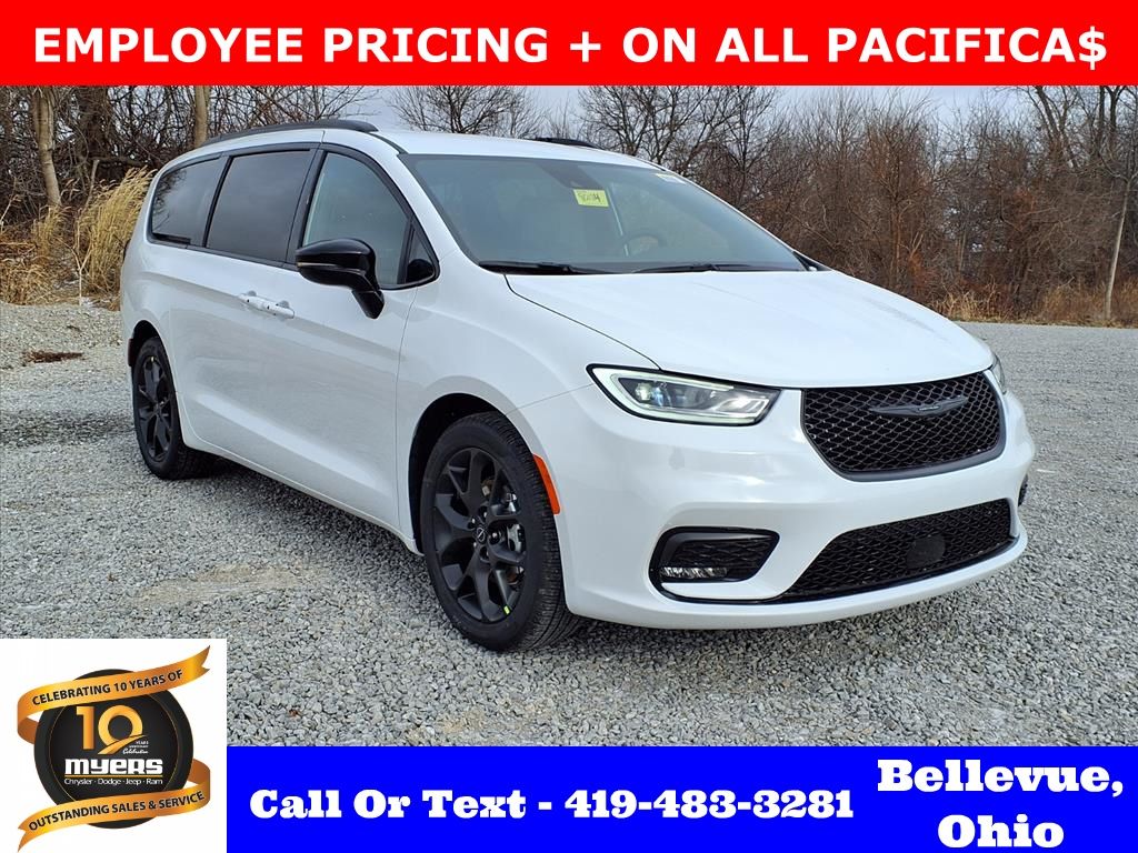 2026 Chrysler Pacifica