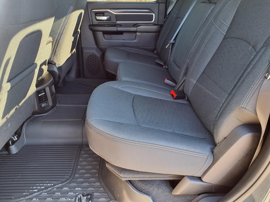 2026 RAM 2500 Big Horn - Photo 11