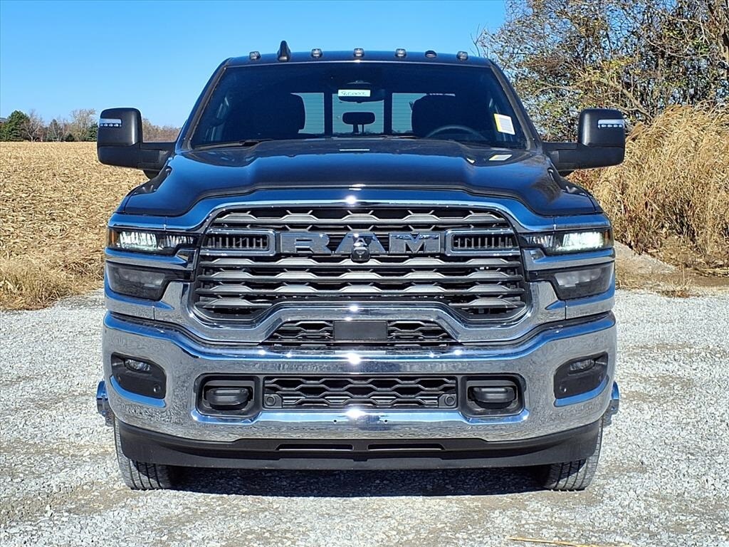 2026 Ram 3500 Tradesman photo 3